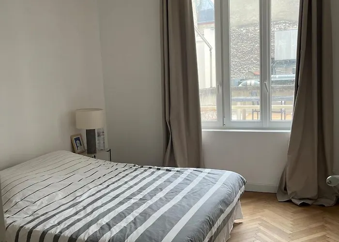 De Charme Au Forum Apartment *