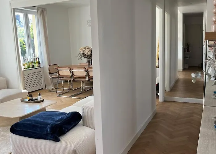 De Charme Au Forum Apartment