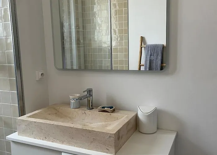 De Charme Au Forum Apartment